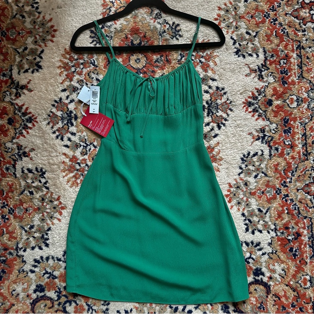 Aritzia Delilah Dress Nature Green Size S - New With Tags